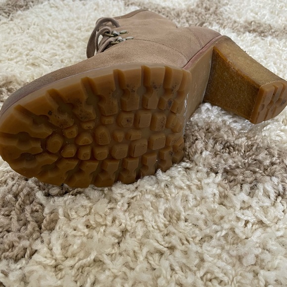 Ugg | Calynda Lace Up Heel Ankle Booties Size 10 - Picture 10 of 12